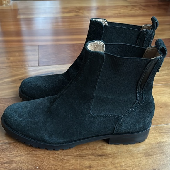 Jack Rogers suede boots - Picture 3 of 10